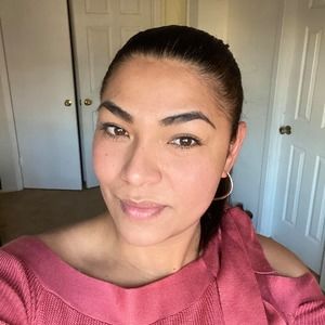 Meet your Posher, Isabel